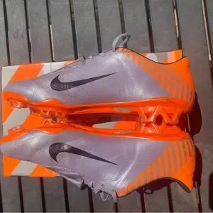Nike Mercurial Vapor VI Elite Series: World Cup 2010 Color-way. Rare Size 10.5US Nike | Shoes | Nike Mercurial Vapor Vi Elite Series World  main image 2